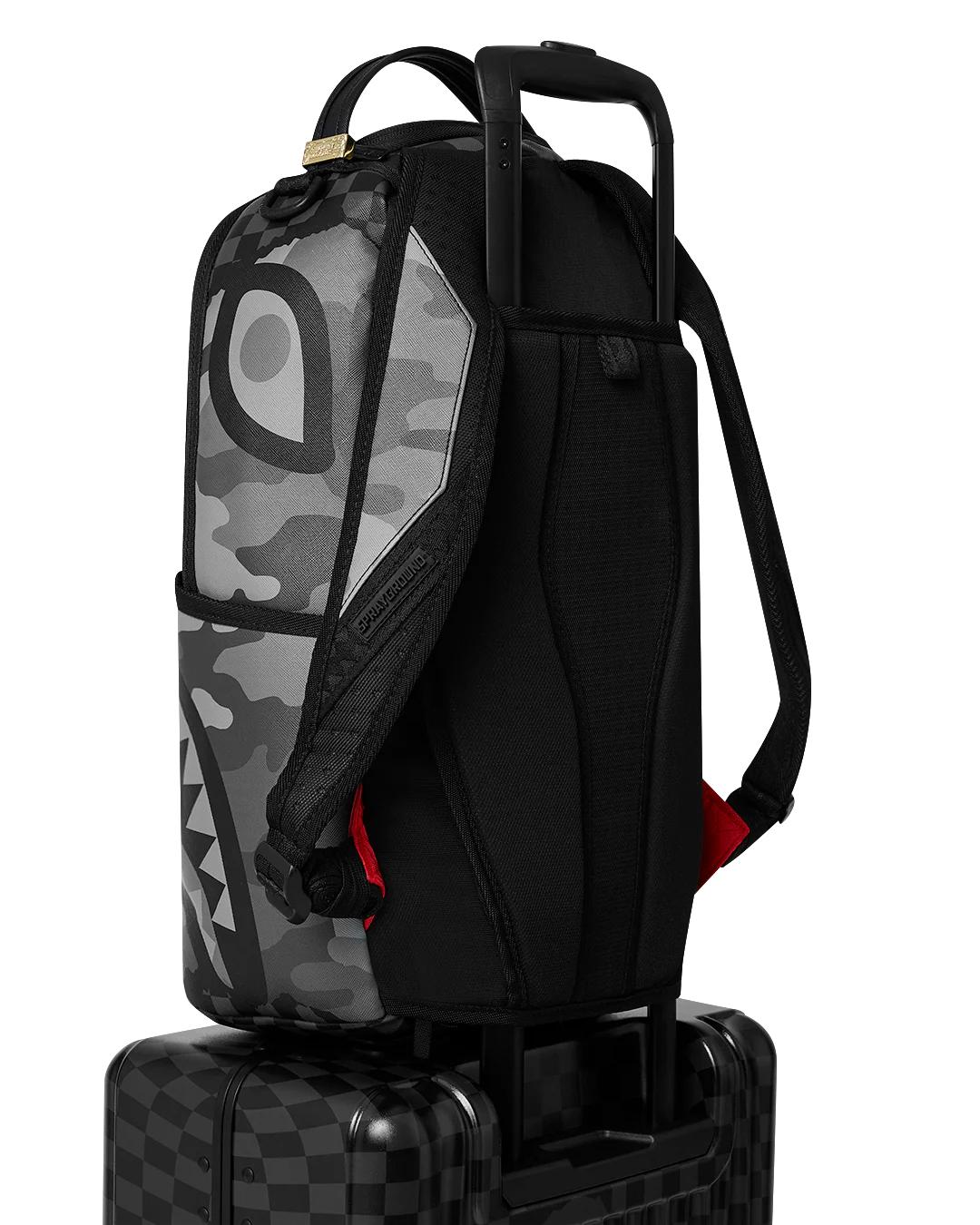 3AM RIPTIDE SHARKNAUTICS HARDSHELL CARRY-ON LUGGAGE | Sprayground Popular