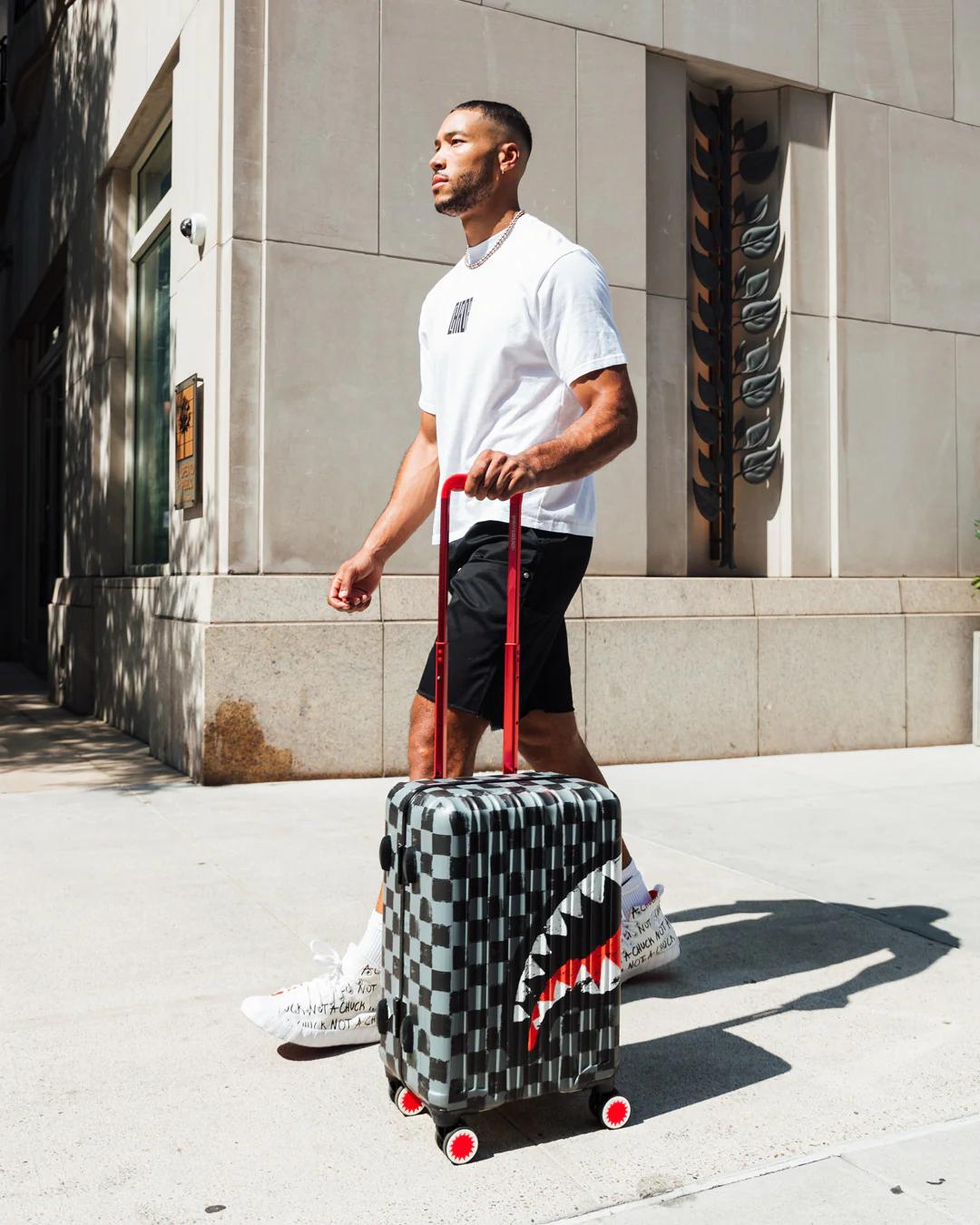 VANQUISH II SHARKNAUTICS HARDSHELL CARRY-ON LUGGAGE | Sprayground Everyday