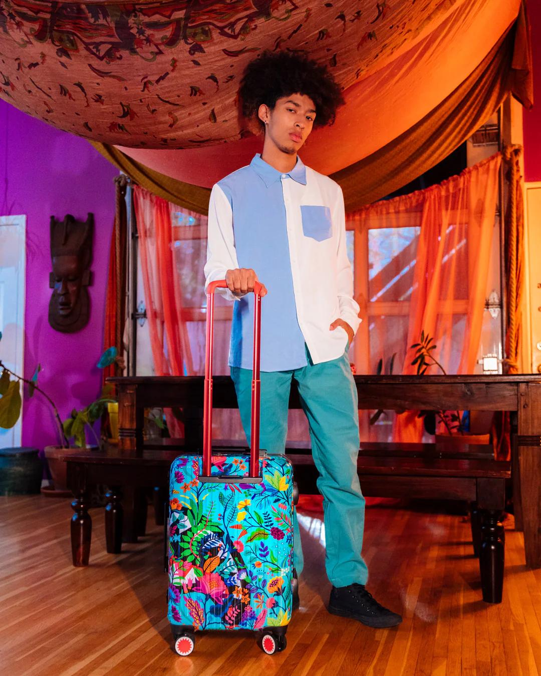 AVANT GARDEN SHARKNAUTICS HARDSHELL CARRY-ON LUGGAGE | Sprayground Classic