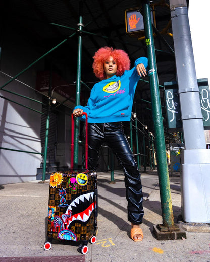 GLOBAL MOGUL POPAGANDA RON ENGLISH EDITION HARDSHELL CARRY-ON LUGGAGE | Sprayground Latest