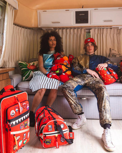 THE GLOBAL EXPEDITION JETSETTER CARRY-ON LUGGAGE | Sprayground New