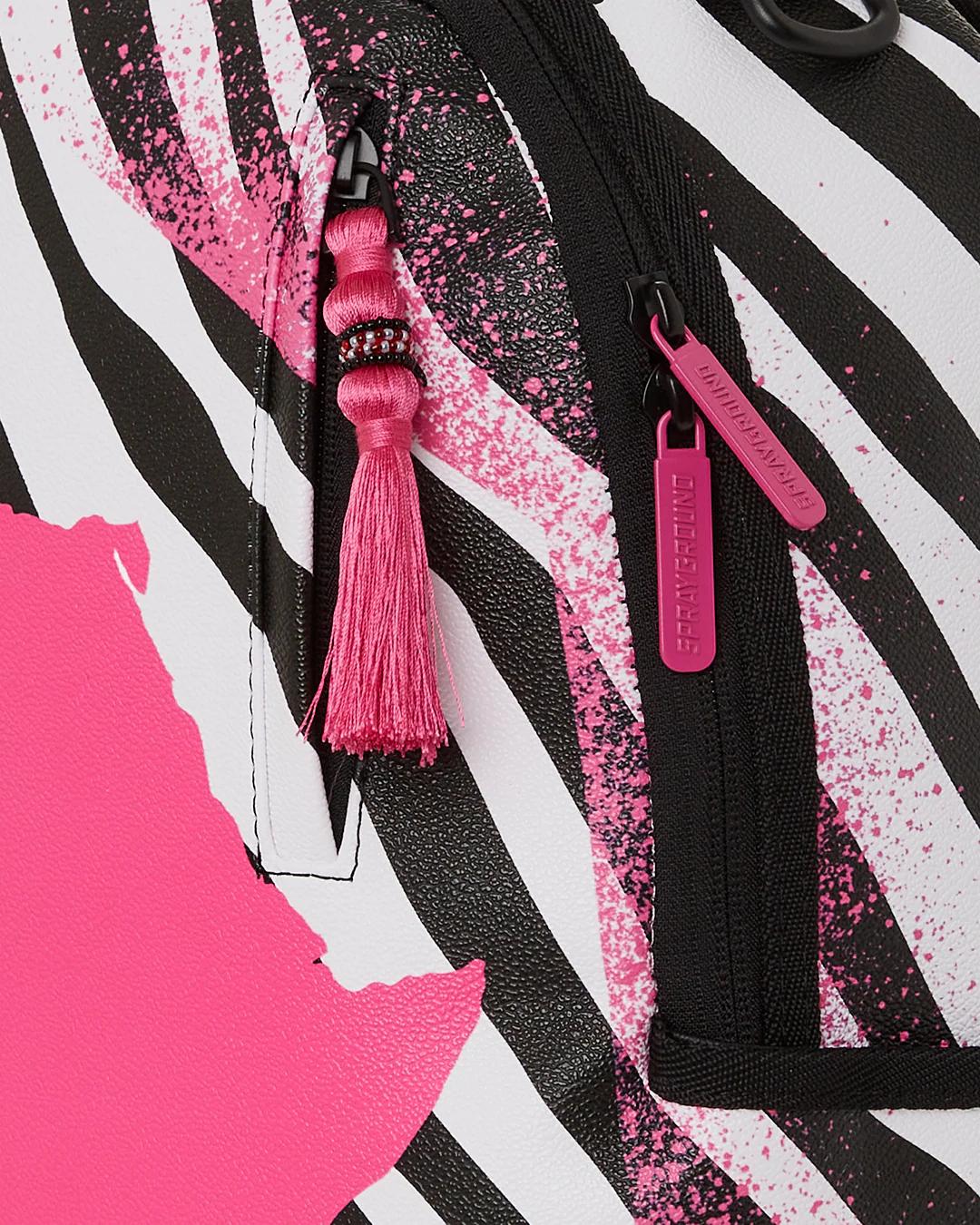 A.I.8 AFRICAN INTELLIGENCE MOTHERLAND LOVE BACKPACK (DLXV) | Sprayground Essential