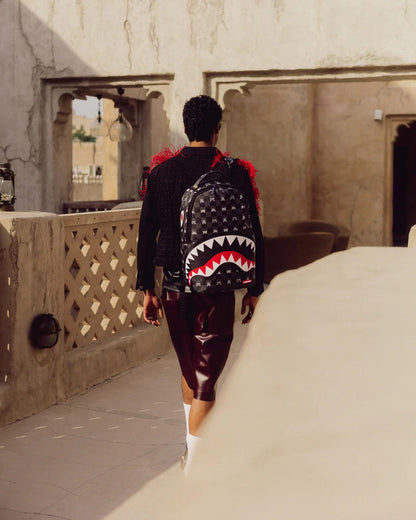 SHARK MOB HIDEOUT BACKPACK | Sprayground Essential