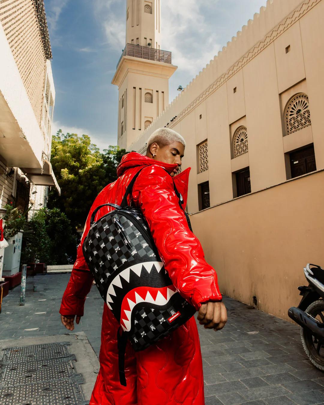 SHARK MOB HIDEOUT BACKPACK | Sprayground Essential