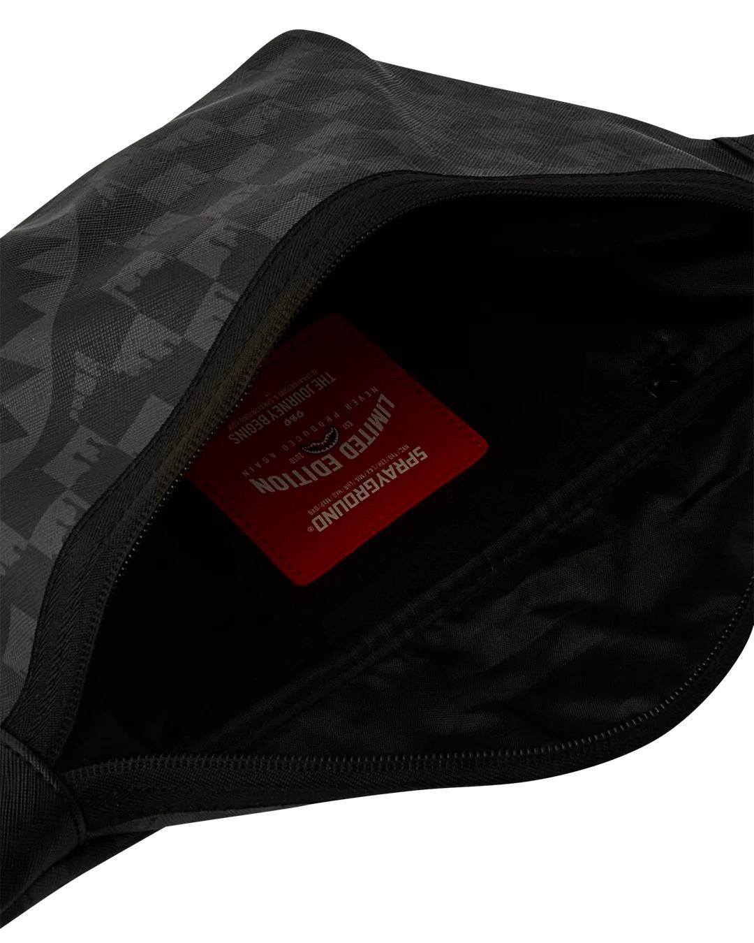 HANGOVER DRIP CHECK SAVVY CROSSBODY | Sprayground Signature