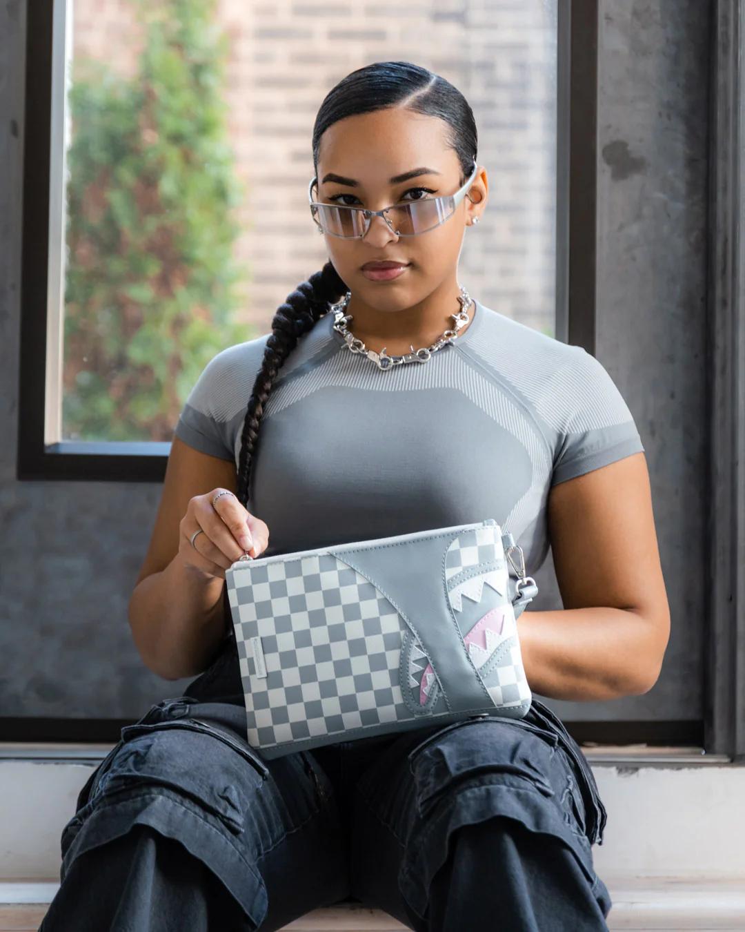 AIR TO THE THRONE JETSET CROSSOVER CLUTCH | Sprayground Classic