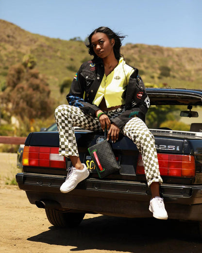 DINERO CROSSOVER CLUTCH | Sprayground Featured