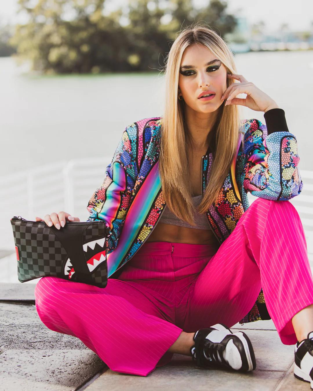 HENNY AIIR TO THE THRONE CROSSOVER CLUTCH | Sprayground Recommended