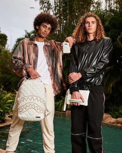 RIVIERA LE BLANC GOLD CHAIN SHARK CROSSOVER CLUTCH | Sprayground Signature