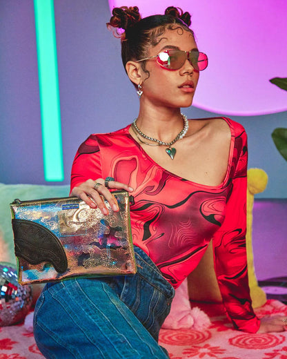 MAGIC CITY CROSSOVER CLUTCH | Sprayground Essential