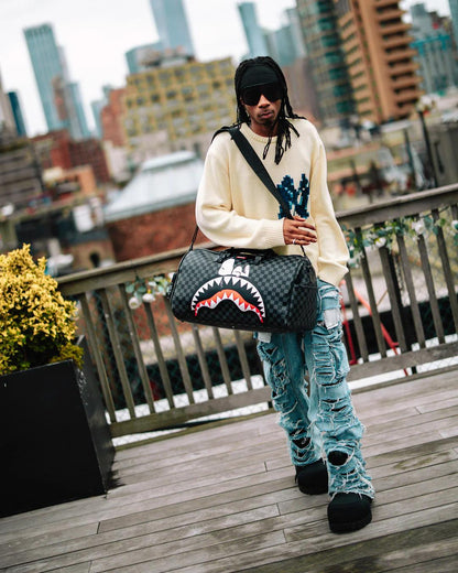 SNOOPY DAY OFF DUFFLE | Sprayground Quality