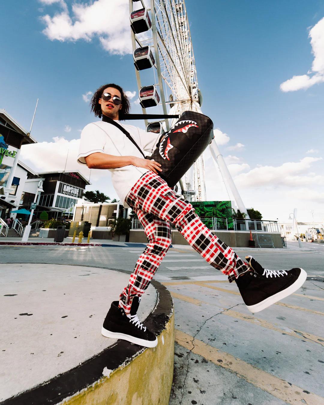 TRIPLE DECKER HEIR TO THE THRONE DUFFLE | Sprayground Value