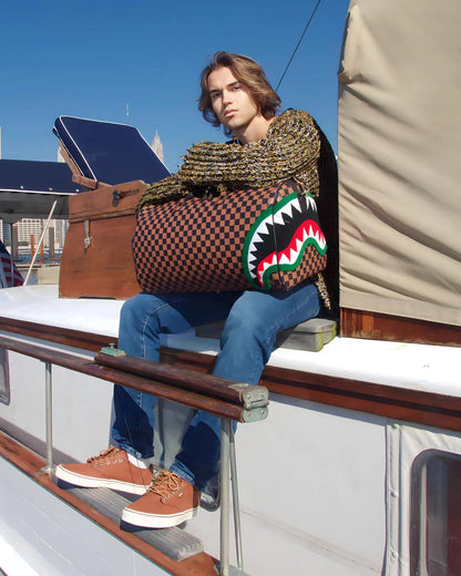 ROMEO AIR ITALIA SHARK DUFFLE | Sprayground Premium