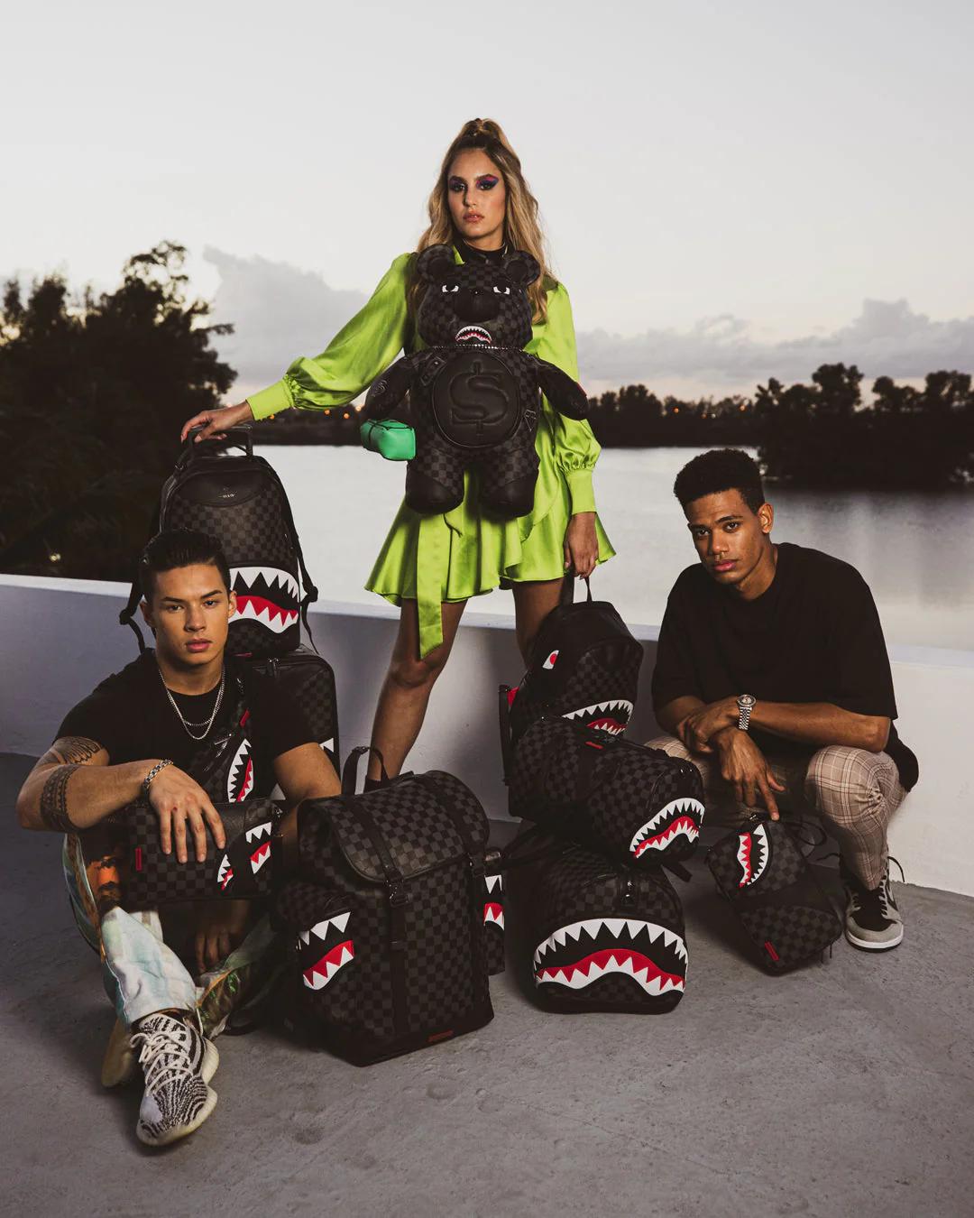 HENNY AIIR TO THE THRONE MONEYBEAR TEDDYBEAR BACKPACK | Sprayground Great Value