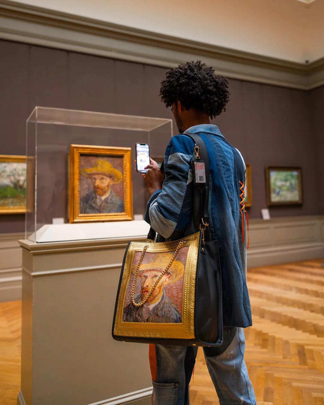 THE MET VAN GOGH FRAMED SELF-PORTRAIT TOTE | Sprayground Value