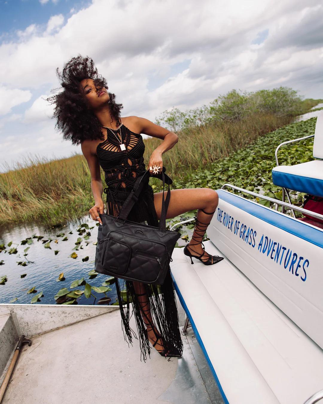 SPECIAL OPS NIGHTFLARE TOTE | Sprayground Trending
