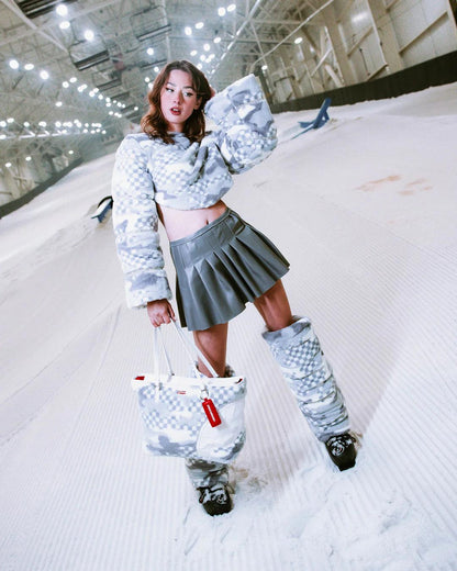 3AM PLUSH SWISS ALPS TOTE | Sprayground Premium