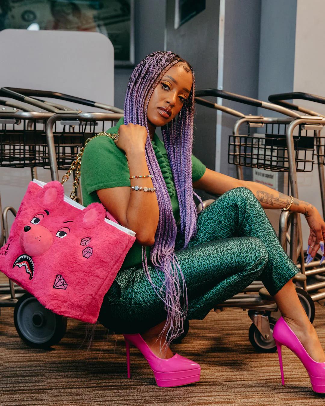 PLUSH MONEYBEAR TOTE (PINK) | Sprayground Essential