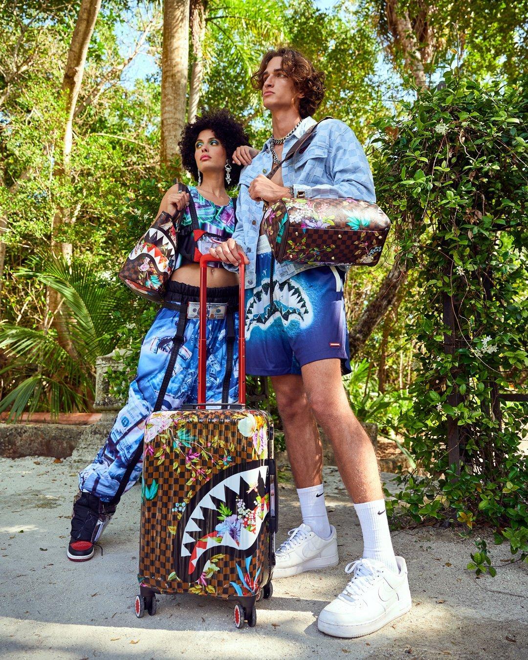 GARDEN OF SHARKS SHARKNAUTICS HARDSHELL CARRY-ON LUGGAGE | Sprayground Classic