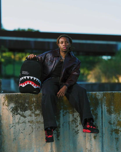 SHARK CENTRAL AEROFLEX BACKPACK | Sprayground Signature