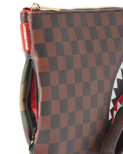 CHECKS IN CAMOFLAUGE CROSSOVER CLUTCH | Sprayground Trending