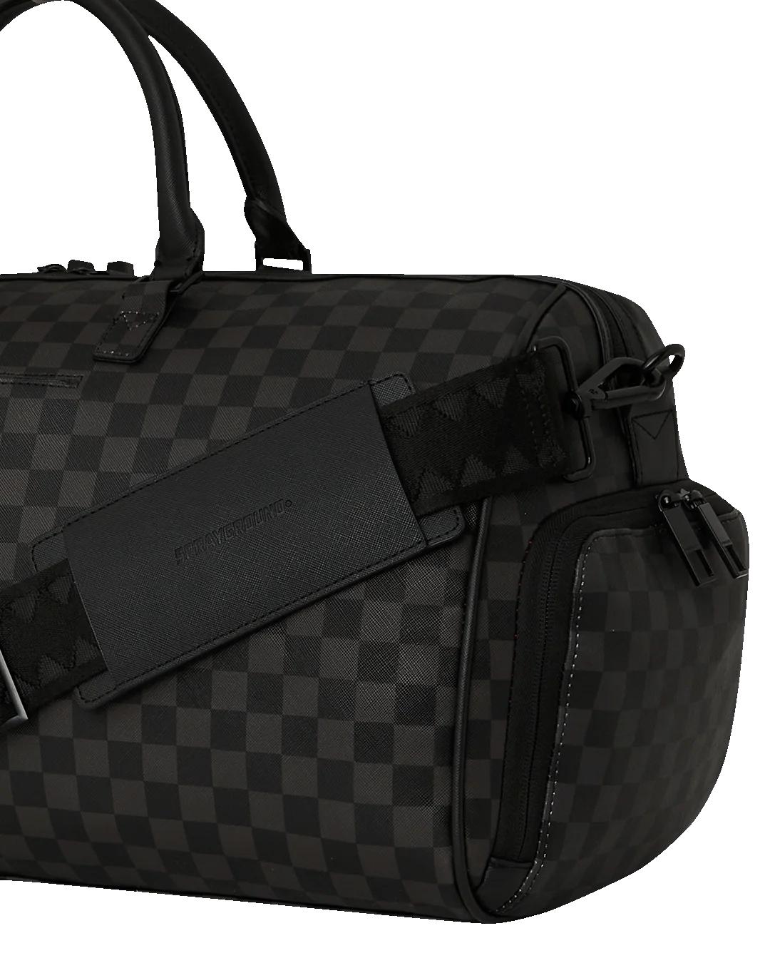 WHAT THE BEEP' SHARK DUFFLE
 | Sprayground Essential