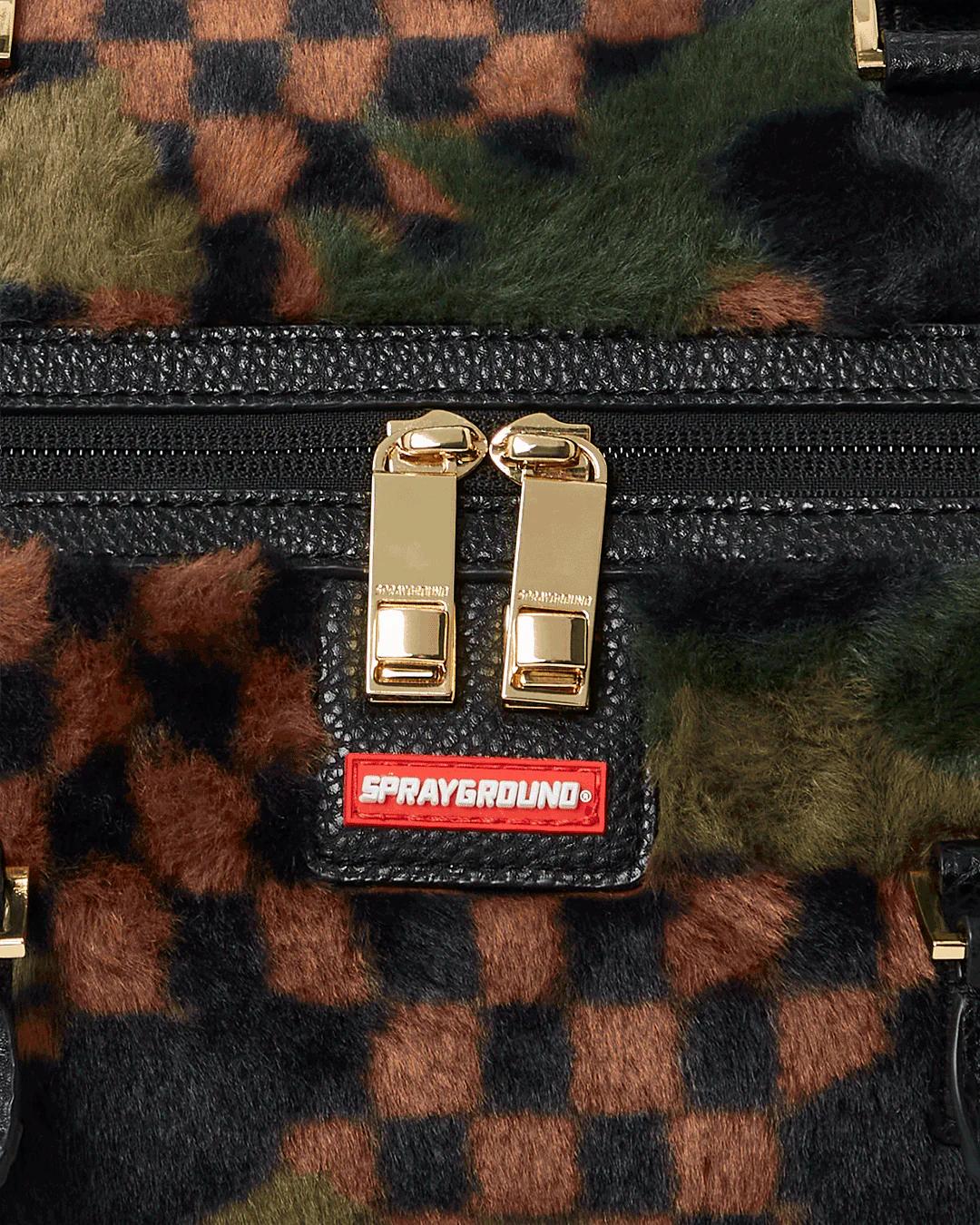 BIG SKY FUR SHARK DUFFLE | Sprayground Premium