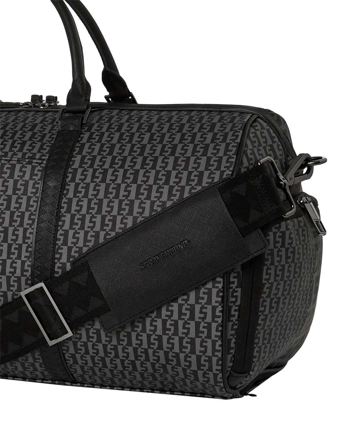 SHARKFINITY STEALTH PILOT DUFFLE | Sprayground Everyday