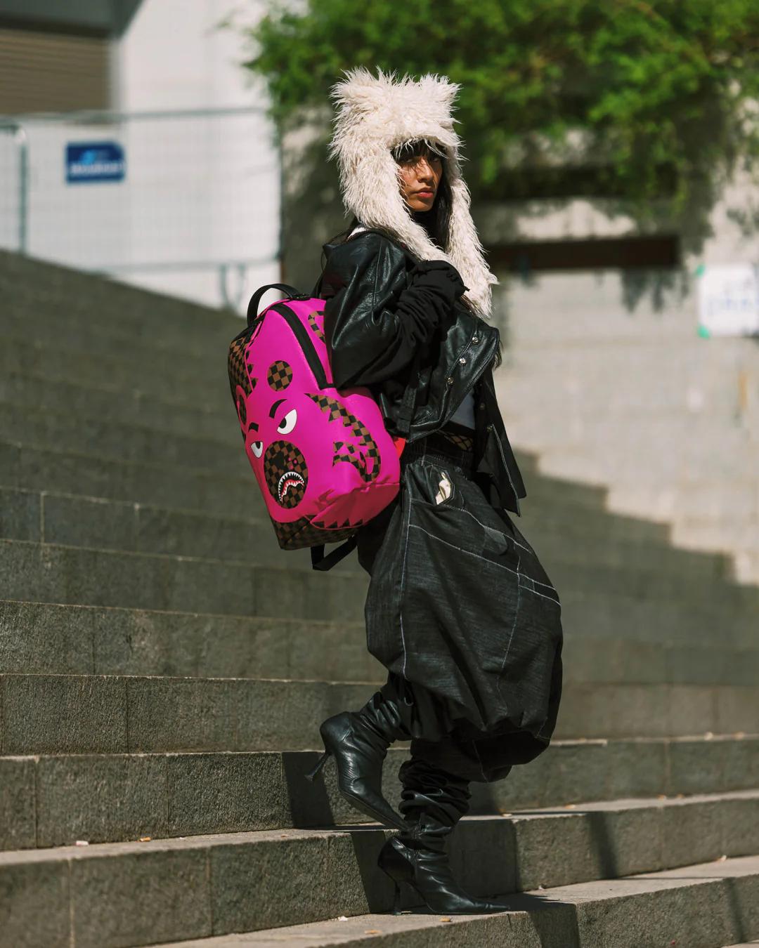 GUMDROP MONEY BEAR SHARK BACKPACK | Sprayground Classic