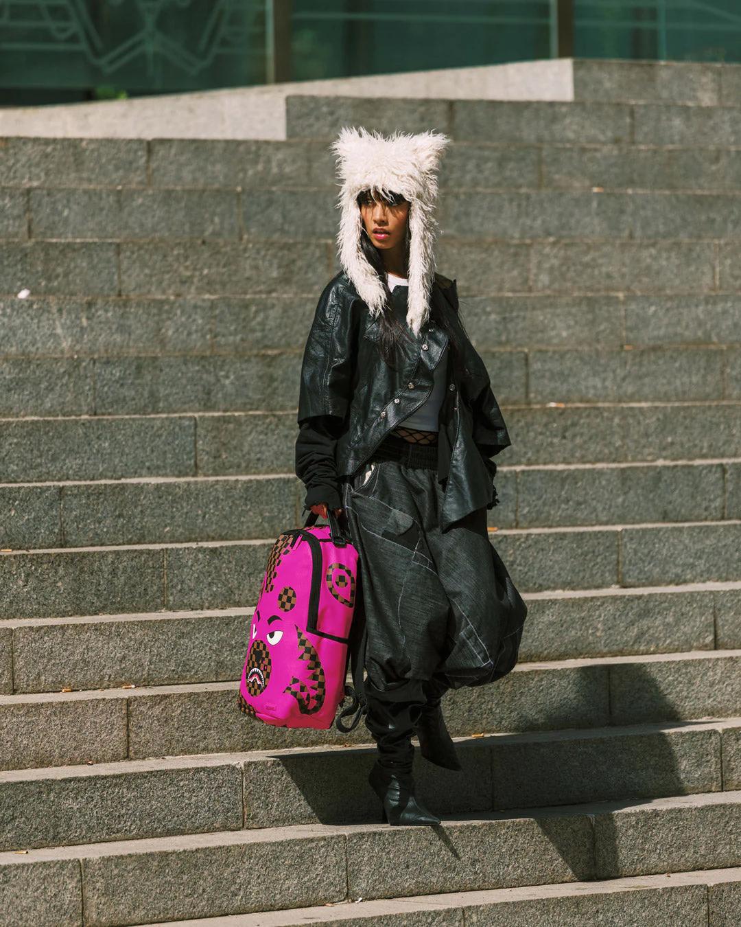 GUMDROP MONEY BEAR SHARK BACKPACK | Sprayground Classic