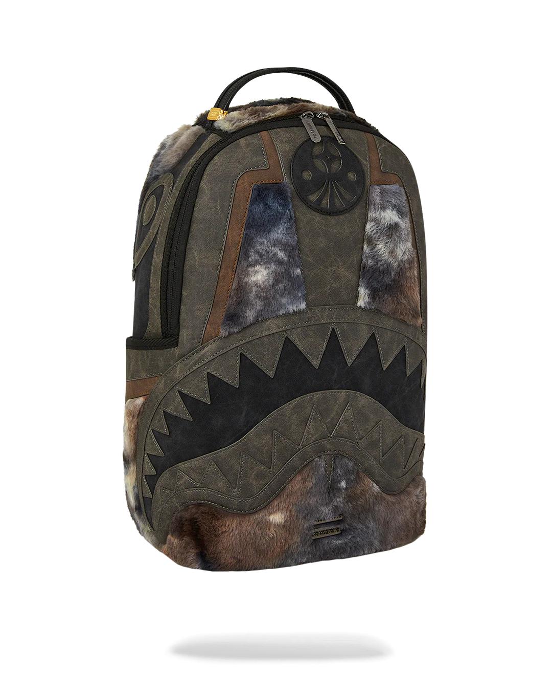 FOUNDATION DAYS FUR COAT SHARK BACKPACK | Sprayground Classic