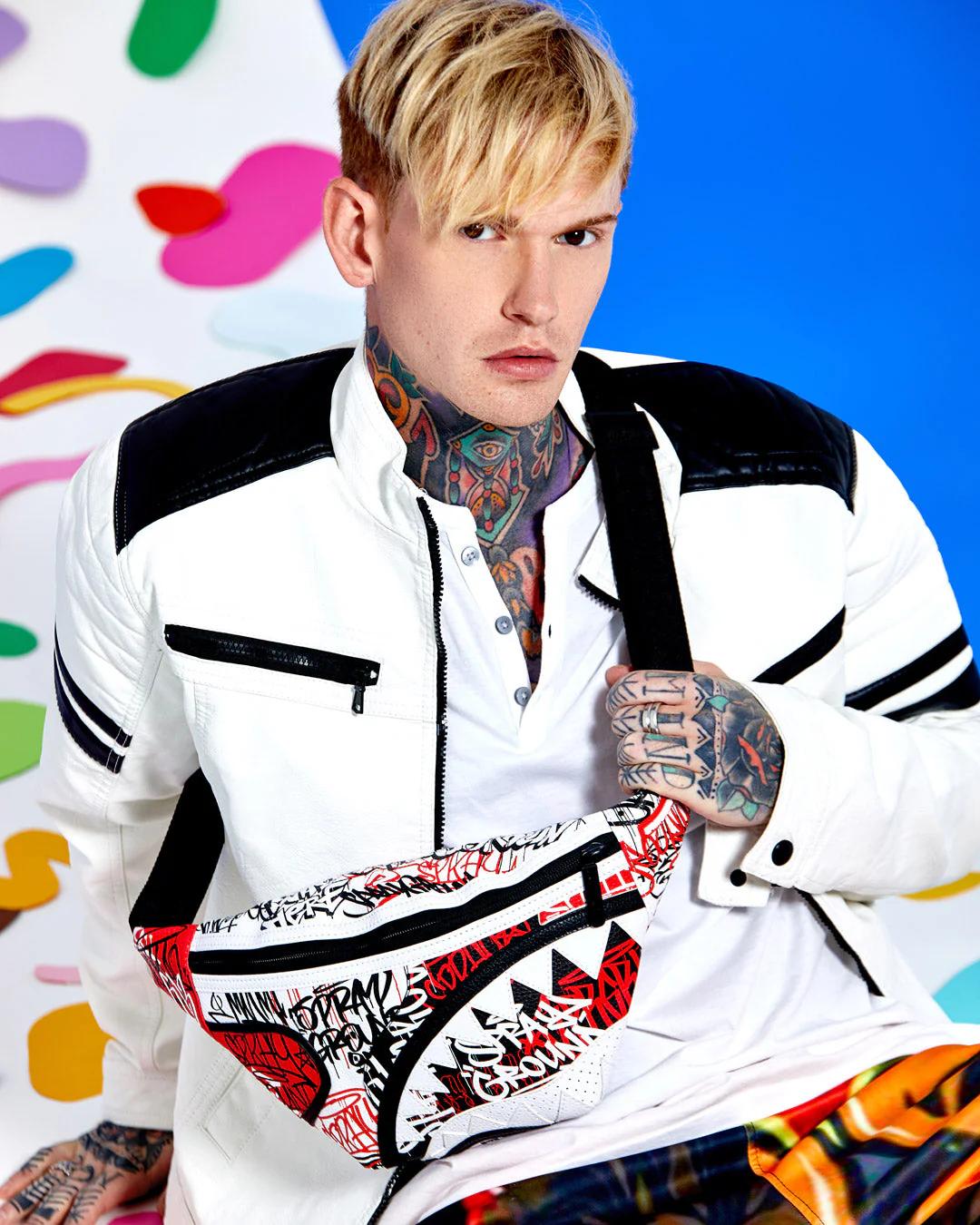 MYSTERIOUS MASTERMIND SAVVY CROSSBODY | Sprayground Premium