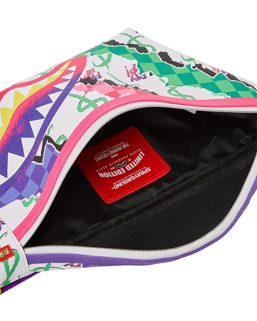 DREAMY TECHNICOLOR SAVVY CROSSBODY | Sprayground Trending