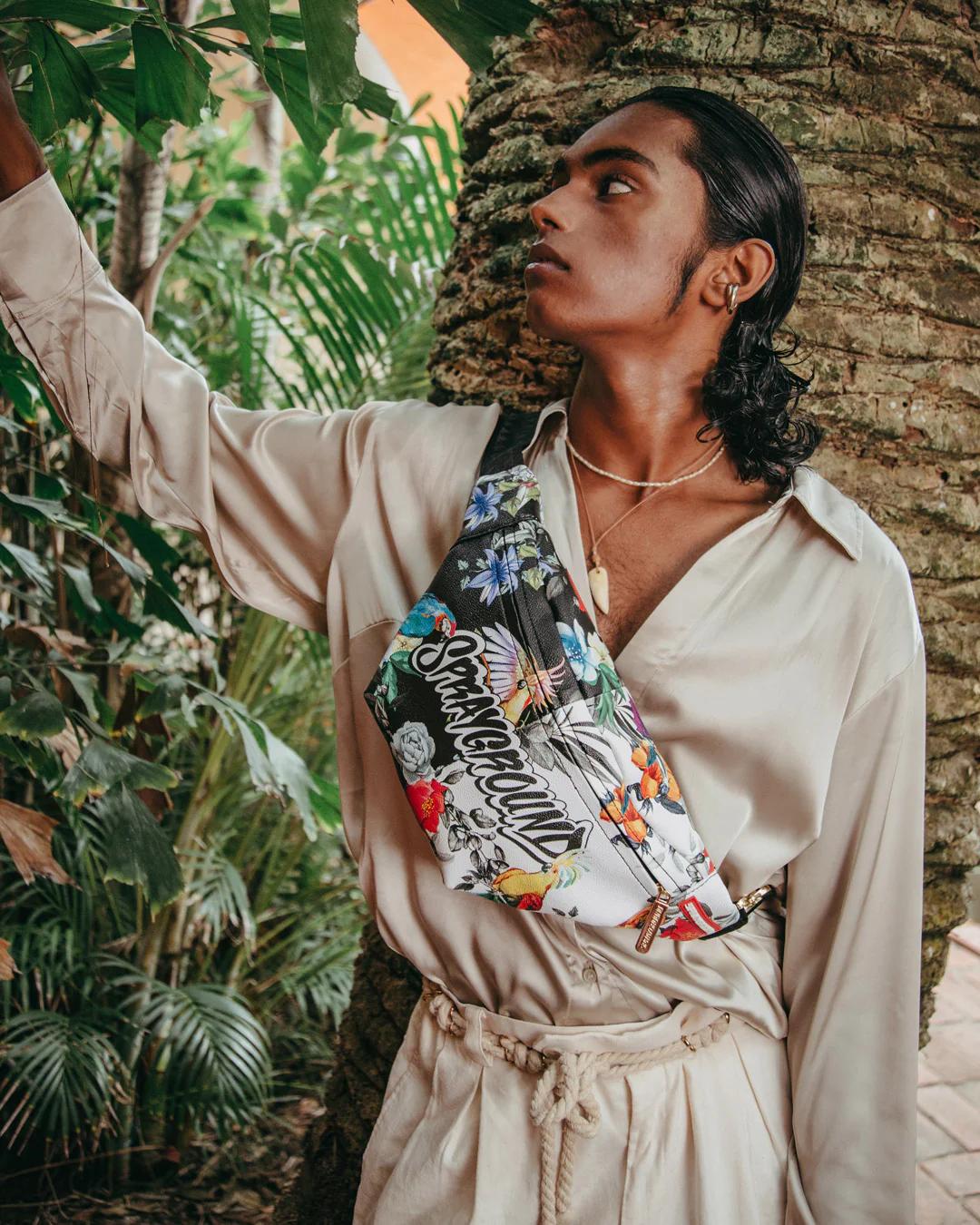 SHADOW FLIGHT SAVVY CROSSBODY | Sprayground Signature