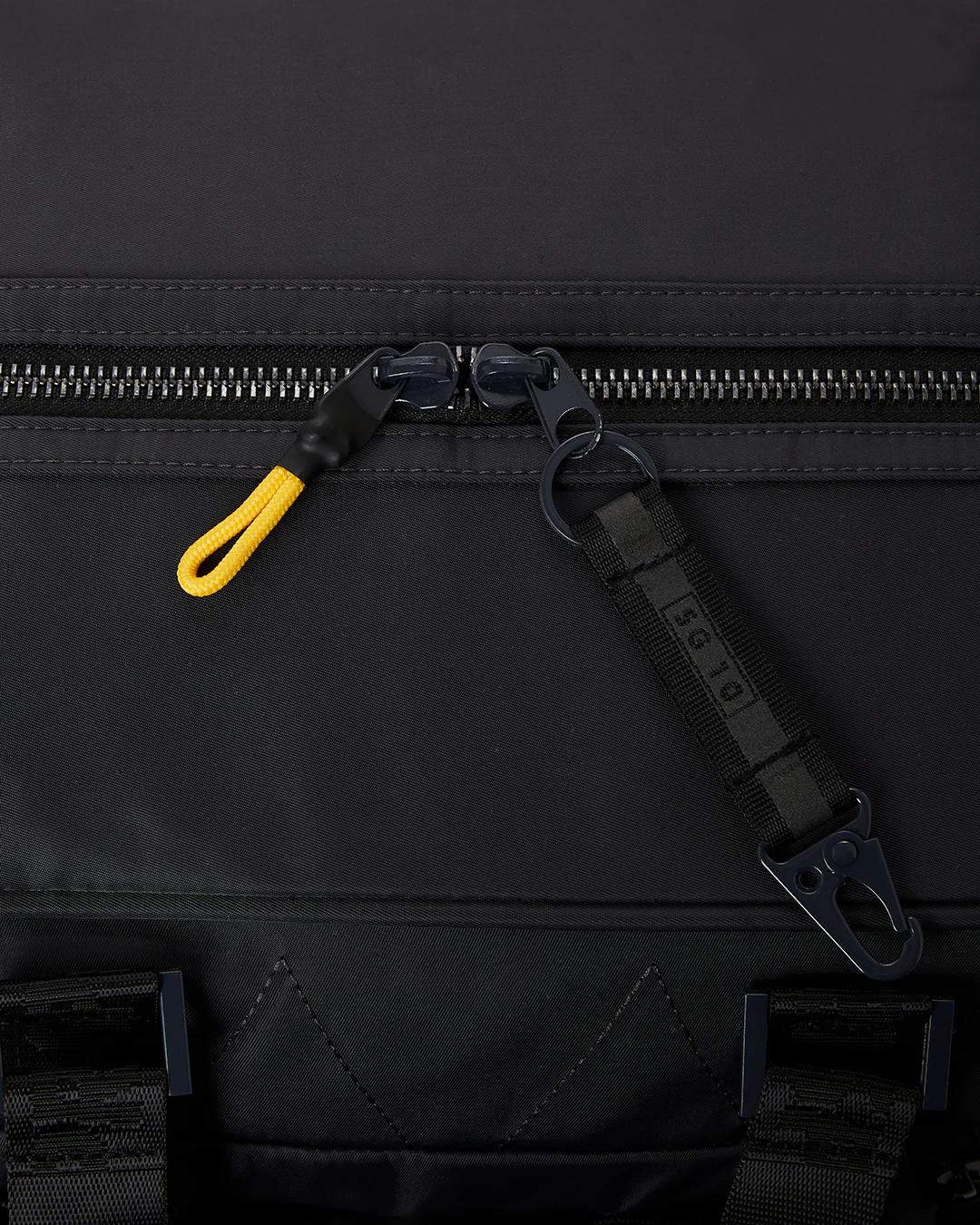 SPECIAL OPS AB CARGO DUFFLE WHEELY | Sprayground Value