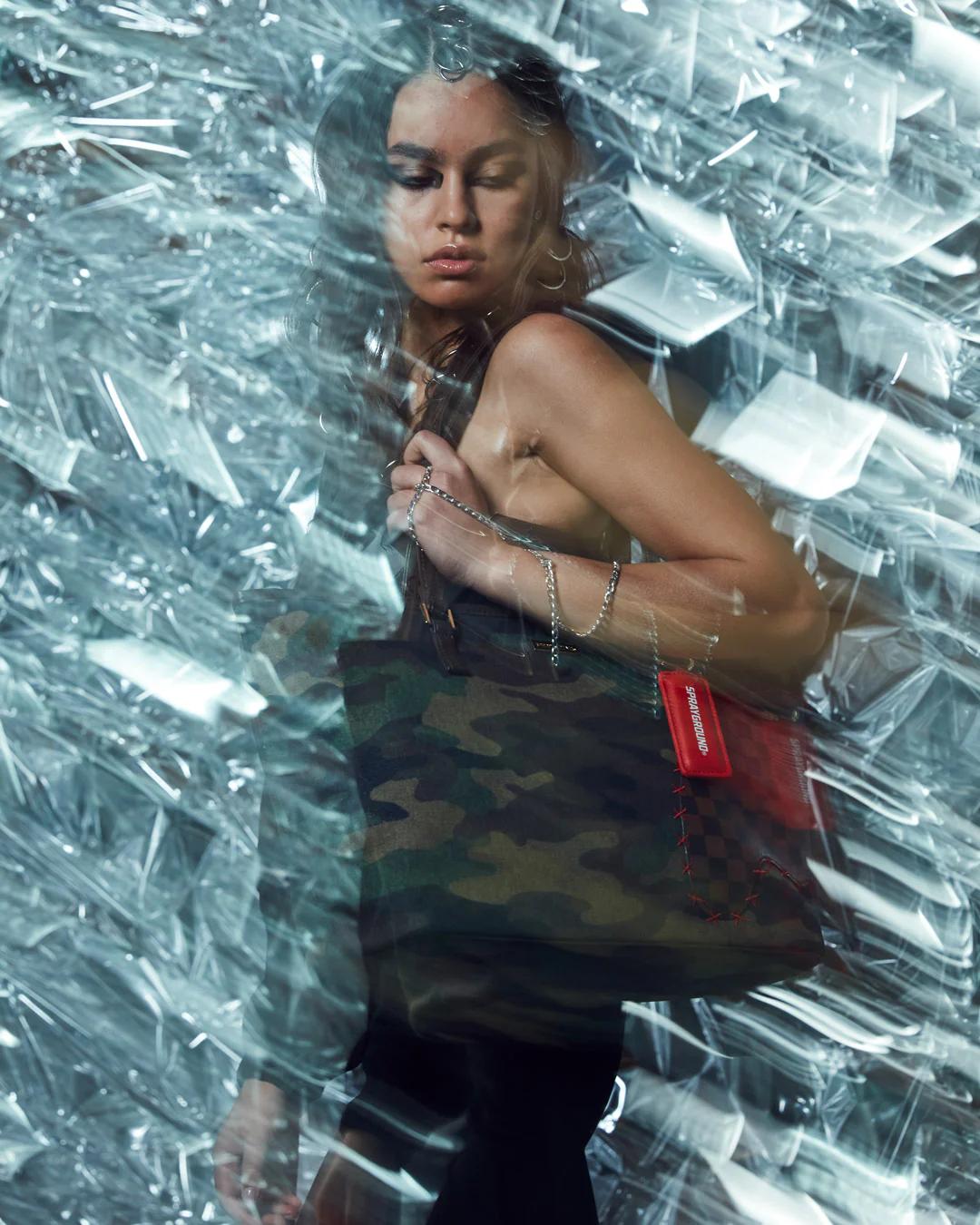 THE PARADOXX SHARK TOTE | Sprayground Value