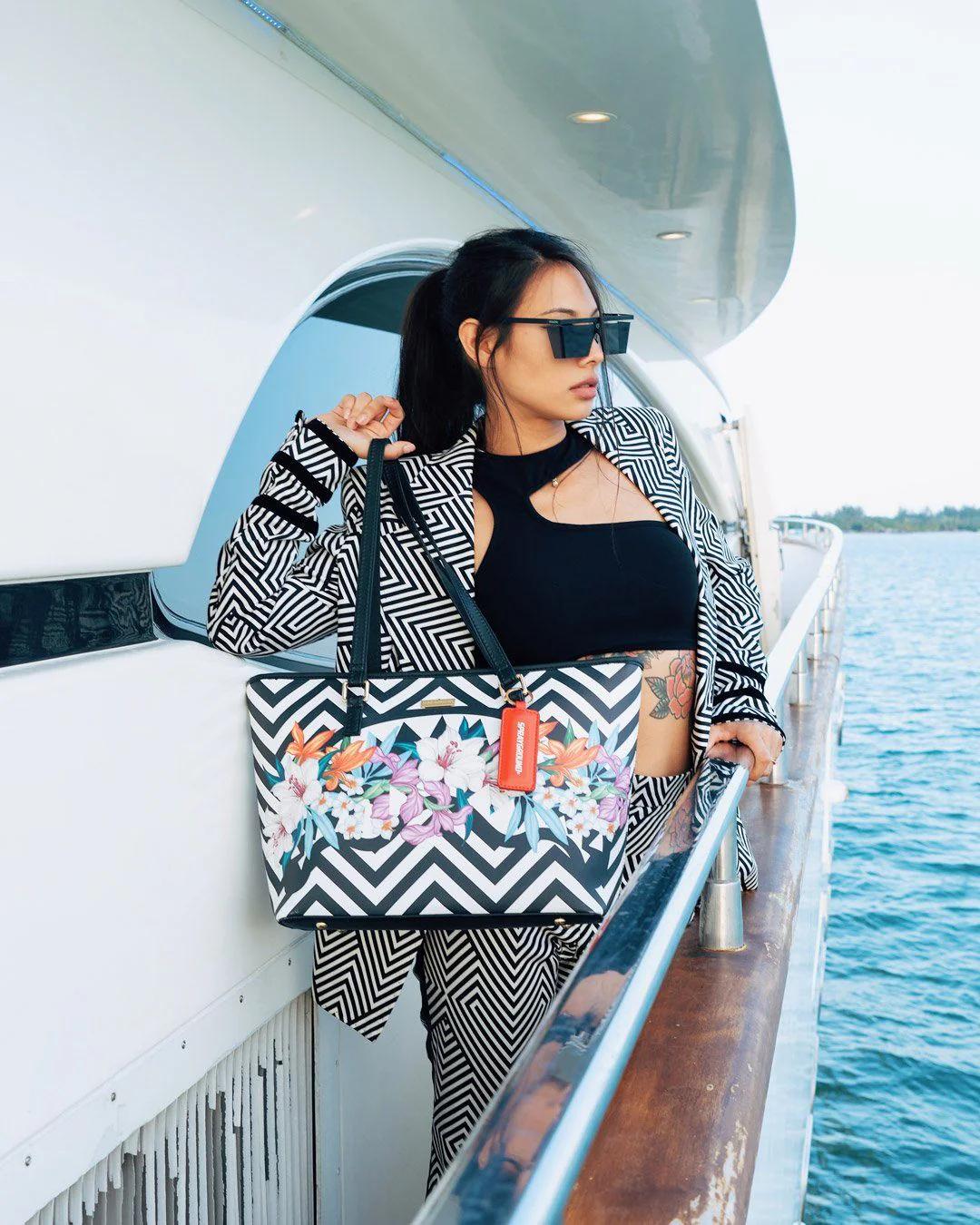 GLASS HOUSE TOTE | Sprayground Great Value