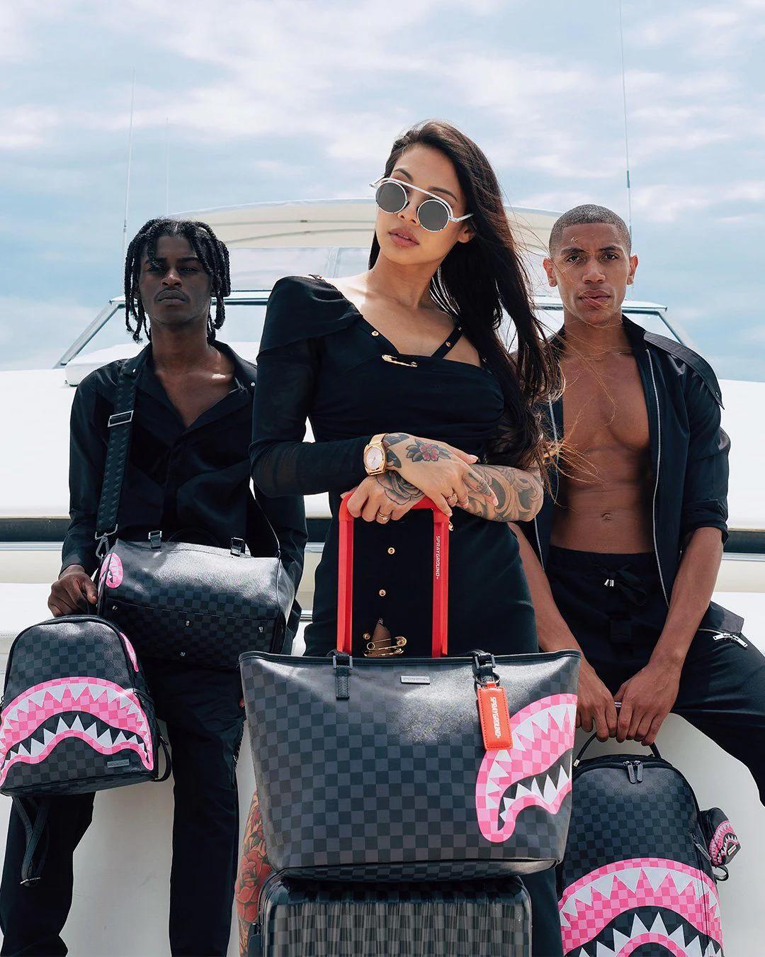 SHARKS IN CANDY TOTE | Sprayground New