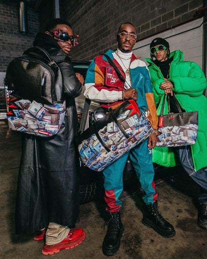 $HARKBITE TOTE | Sprayground Value