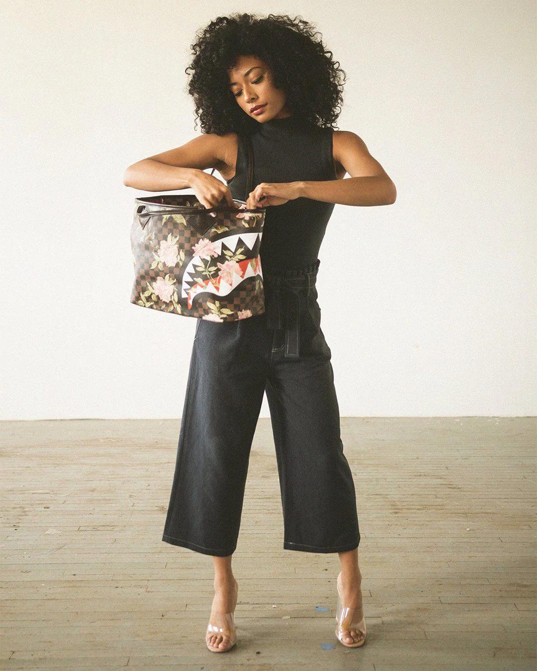 SHARKFLOWER TOTE | Sprayground Popular