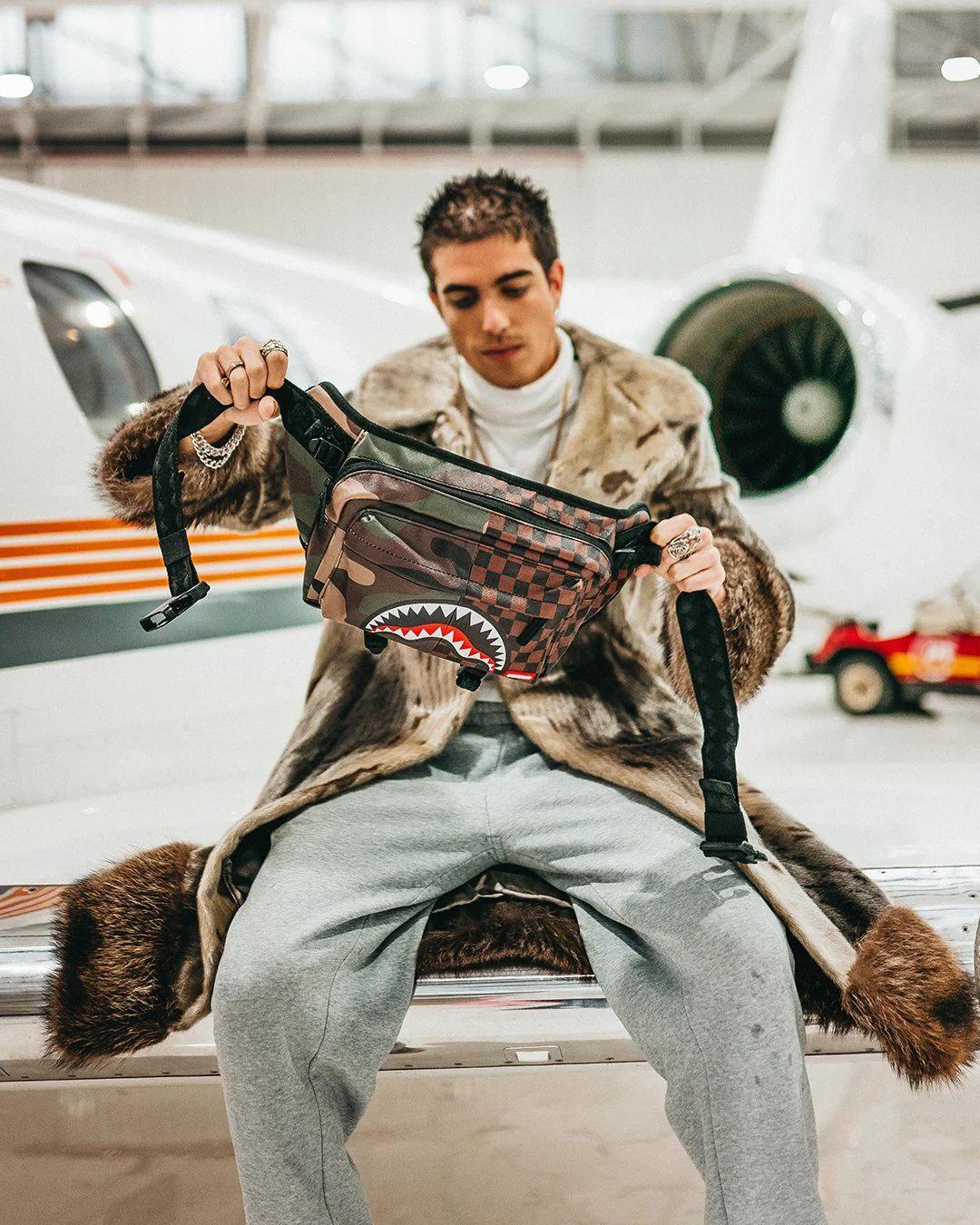 JUNGLE PARIS CARGO CROSSBODY | Sprayground Everyday
