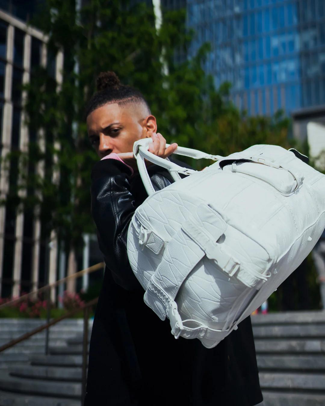 STRATOSPHERE CARGO DUFFLE | Sprayground Best Seller