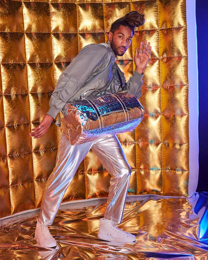 FUTURE TITAN (METALLIC) DUFFLE | Sprayground Signature
