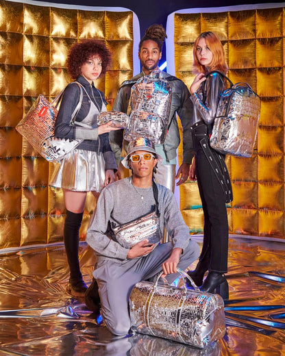 FUTURE TITAN (METALLIC) DUFFLE | Sprayground Signature