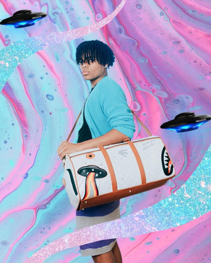 UFO EXTRA EXTRA TERRESTRIAL DUFFLE | Sprayground Signature