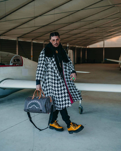 ILLUCHAINS DUFFLE | Sprayground Great Value