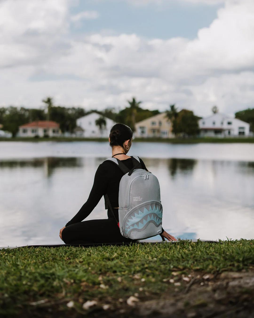 SHARK CENTRAL ICE MESH BACKPACK | Sprayground Popular