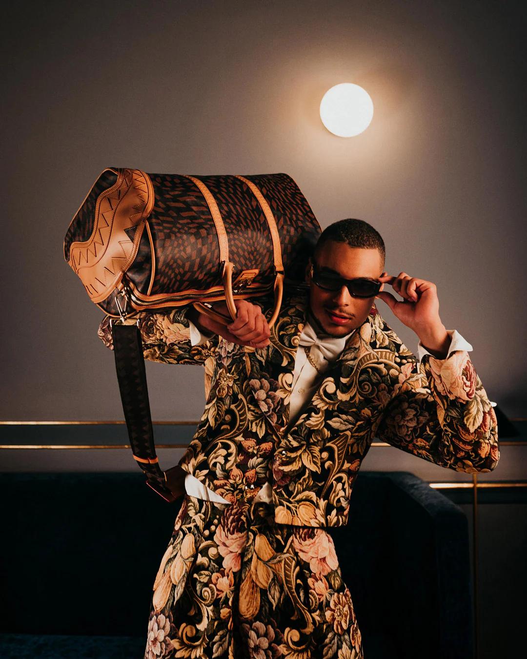 TRIPPY HENNY DUFFLE | Sprayground Signature