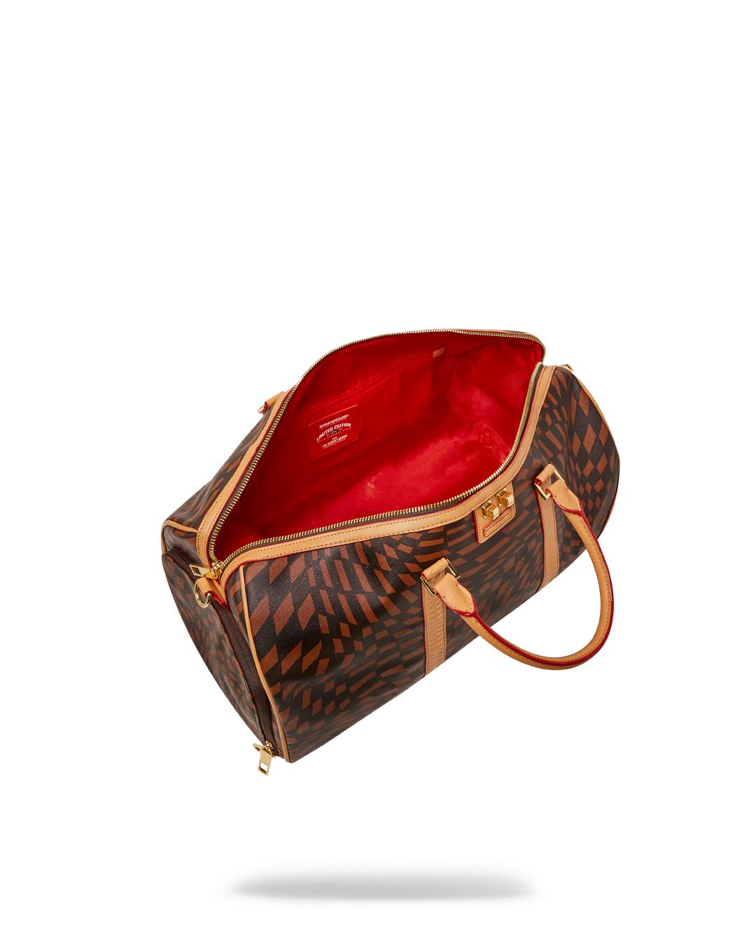 TRIPPY HENNY DUFFLE | Sprayground Signature