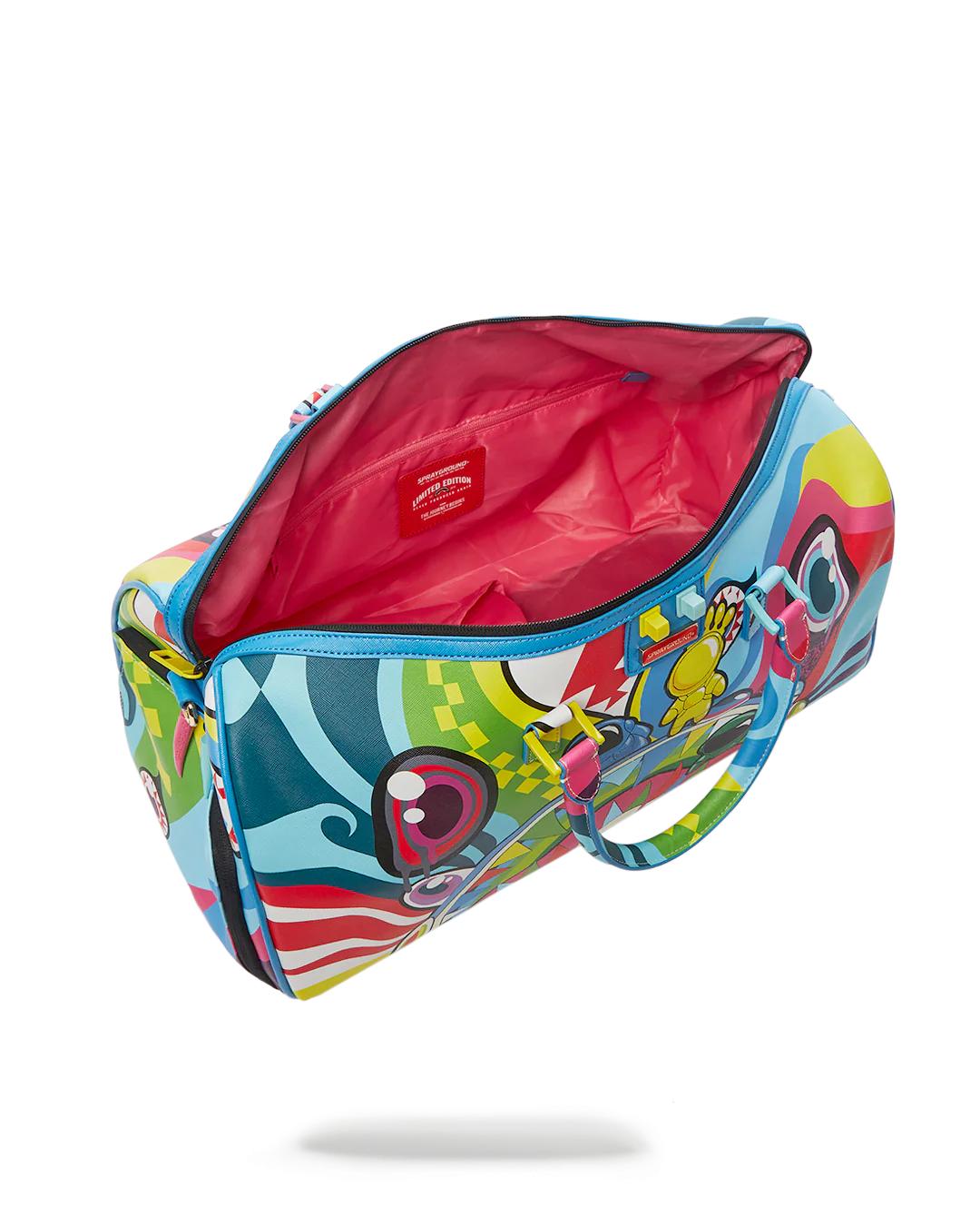 MIND TRIP DUFFLE | Sprayground Signature